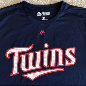 MINNESOTA TWINS T-shirt, Size XL , #19 MLB Majestic